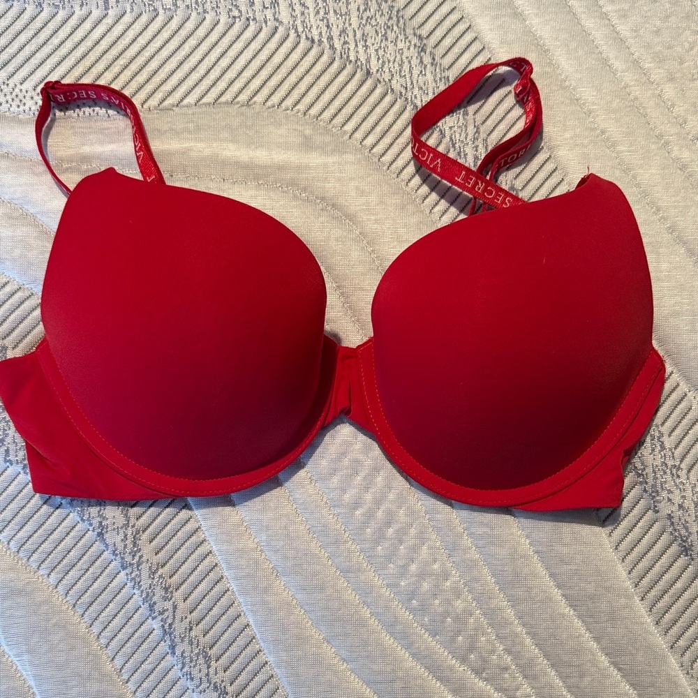 Victoria's Secret Bold Red Bra